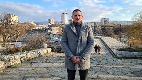 Paljenje sveća za Ivanovića